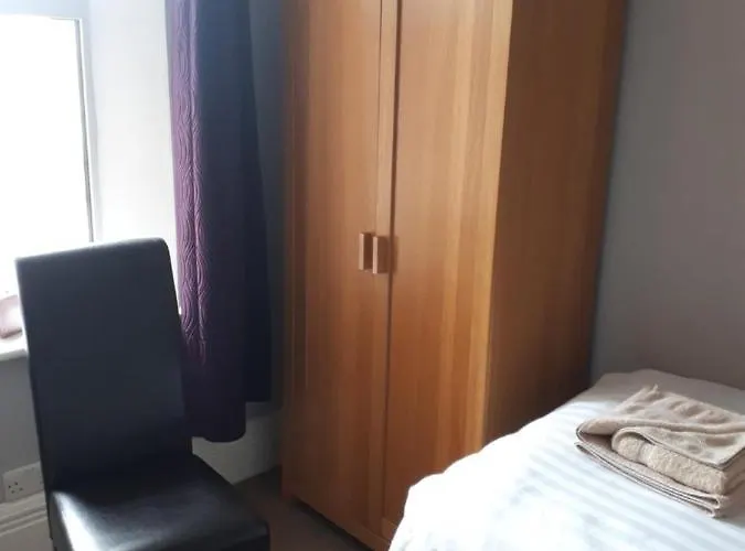 Fern Lee Carlisle (Cumbria)