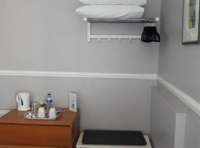 Gæstehus Fern Lee 4*