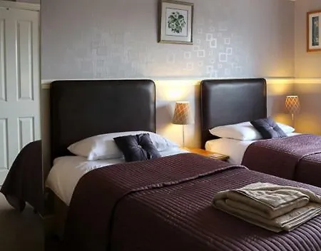 Fern Lee Gæstehus 4*