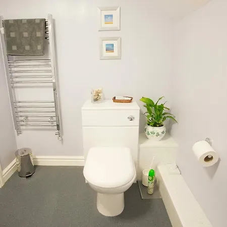 Fern Lee Gæstehus 4*